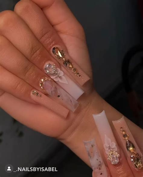 Pin By Iamtialyles On Nails Gold Acrylic Nails Acrylic Nails Coffin