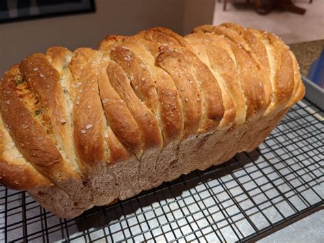 Rosemary Garlic Pull Apart Bread