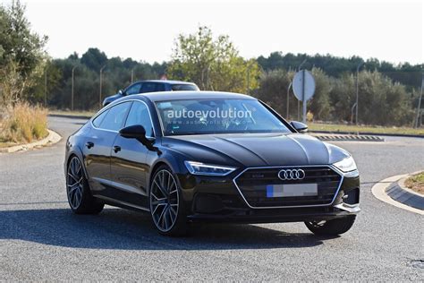 2019 Audi Rs7 Test Mule Makes Spyshots Debut Autoevolution