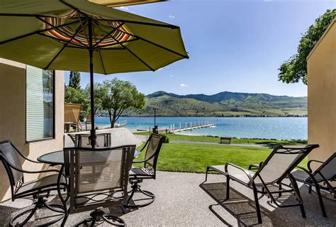 Lake Chelan Shores Rentals | Chelan Condo Rentals | Vacasa