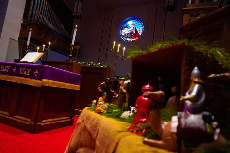 Fans celebrate the latest WJBD Salem IL community outreach event 7