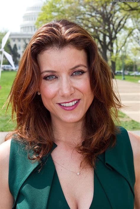 Kate Walsh Posing Hot Celebrity High Resolution Babe Beautiful