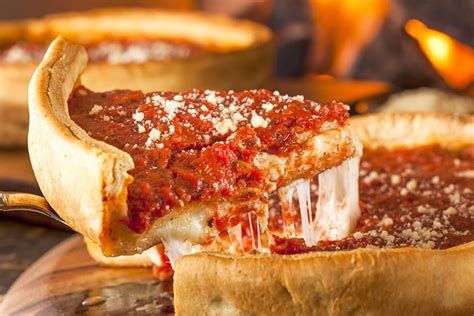 Chicago Vs. Detroit: Pizza Showdown | Neighborhoods.com | neighborhoods.com