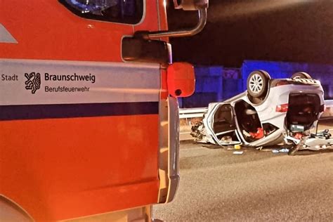 Zwei Unfälle sorgen für Stau Drei Menschen auf der A2 schwer verletzt