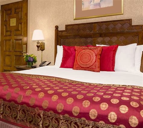 casablanca-hotel-new-york - Travel Off Path