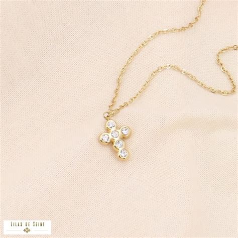 Collier Court En Acier Et Pendentif Petite Croix Strass Pour Femme