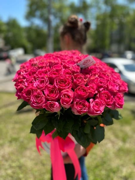 Действует скидка 15% при заказе букета от 51 стебля | Rosaland - цветы ...