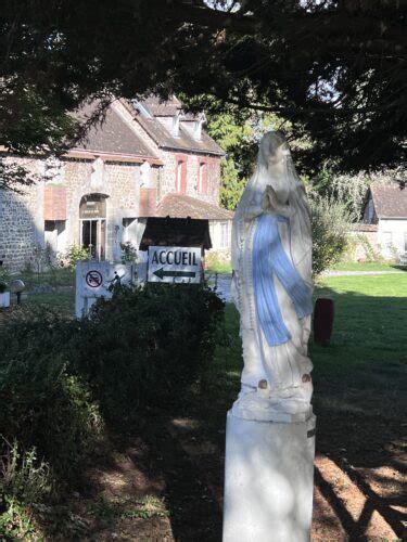 Centre Spirituel Notre Dame Du Moulin Pretres En Vacances