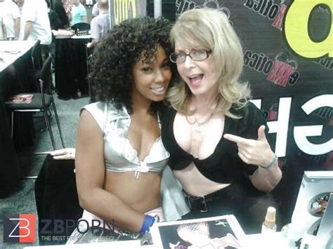Nina Hartley Non Pro Pictures ZB Porn