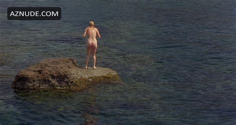 JULIET MILLS Nude AZNude