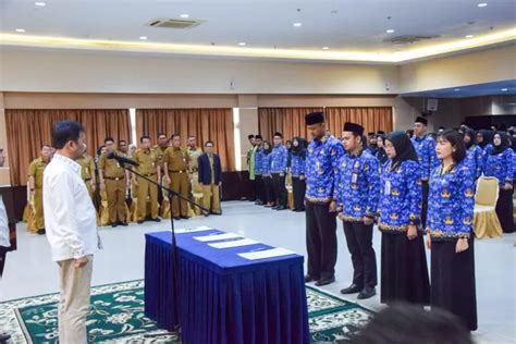 Pengambilan Sumpah 443 PNS Dan Fungsional Kembali Digelar Walikota