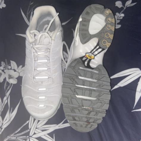 Nike Men's White Trainers | Depop