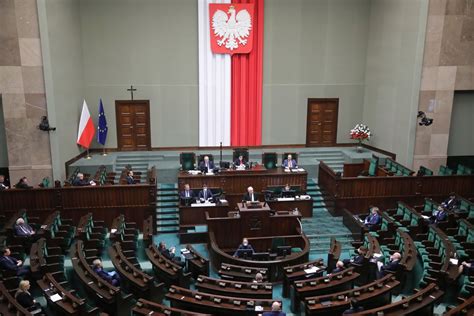 Wybory Prezydenckie 2020 Nowy Projekt PiS Chodzi O Zmiany W