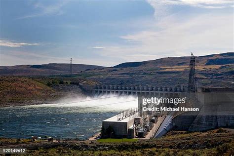 Hydroelectric Dams On The Columbia River Photos and Premium High Res ...