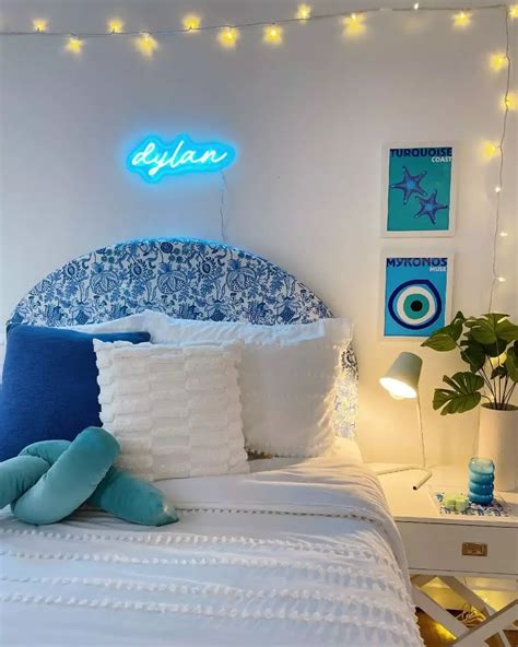 19 Preppy Room Ideas That Are Chic Calm Classy Room You Love