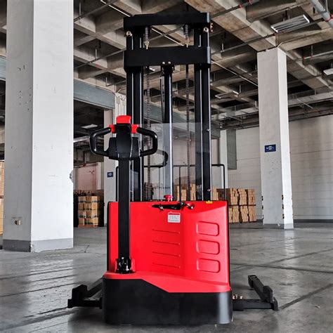 Vlift Efficient And Reliable Straddle Electric Stacker Ton Capacity