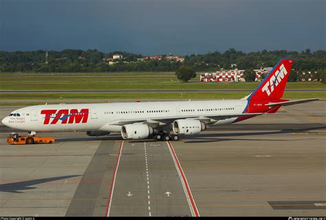 PT MSN TAM Linhas Aéreas Airbus A340 541 Photo by Justin S ID 206575