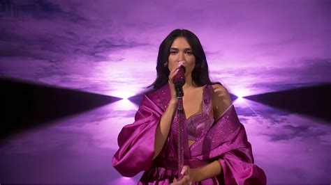 Watch Dua Lipa Stuns At Grammys 2021 With ‘levitating Dont Stop Now