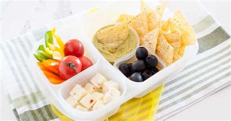 5-Minute Chips & Guacamole Bento: 5-Minute School Lunch Idea | MOMables