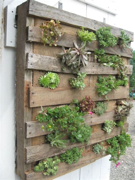 25 Easy DIY Plans And Ideas For Making A Wood Pallet Planter Guide