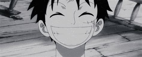 Luffy Smile GIFs - Find & Share on GIPHY