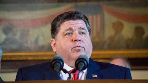 Pritzker Urges Biden To Intervene On Immigration In Illinois