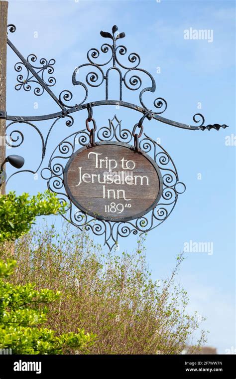 Ye olde trip to jerusalem hi-res stock photography and images - Alamy