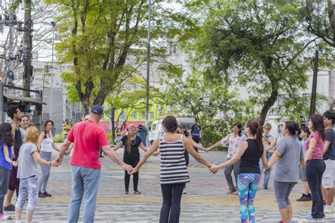 Apresenta Es Culturais Rodas De Conversa E De Samba E Palestra Deram O