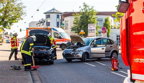 Unfall Auf Hauptstra E In Schwalbach Sorgt F R Verkehrschaos