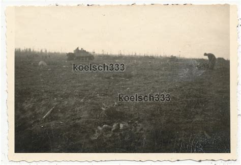 Foto Tiger Panzer Vi Auf Dem Marsch Im Kampfgebiet An Der Ostfront In