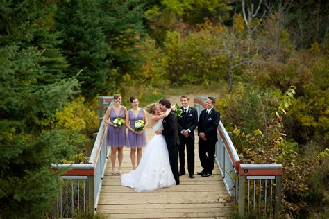 Edmonton Snow Valley Wedding | Deep Blue Photography