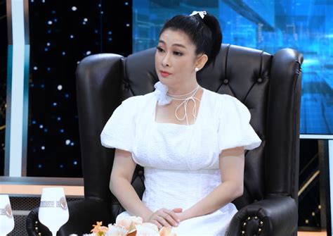 dien vien mai phuong nghien dong vai phu tai san khau kich phu nu style