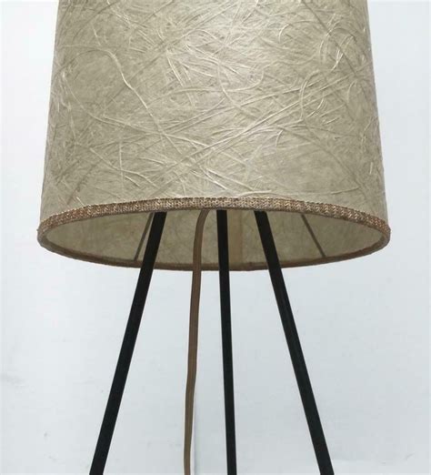 Lampadaire Cocoon Tripode Minimaliste Mid Century S En Vente Sur