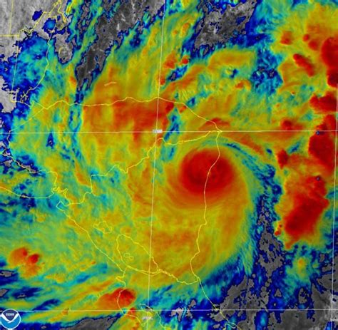 Hurac N Eta Categor A Azota Al Caribe Norte De Nicaragua Con