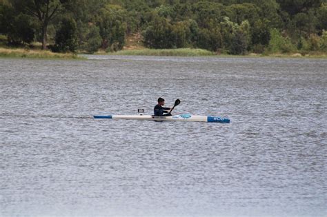 Canoagem Lara Martins E Duarte Cardoso Do Clube N Utico Barquinhense