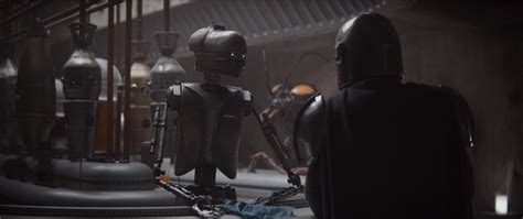 This droid from The Mandalorian Chapter 5 is voiced by Mark Hamil. : r ...