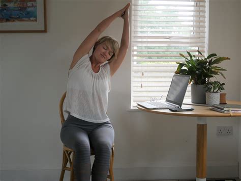 10 Desk Yoga Poses - For Office Workers in Need of Relaxation ...