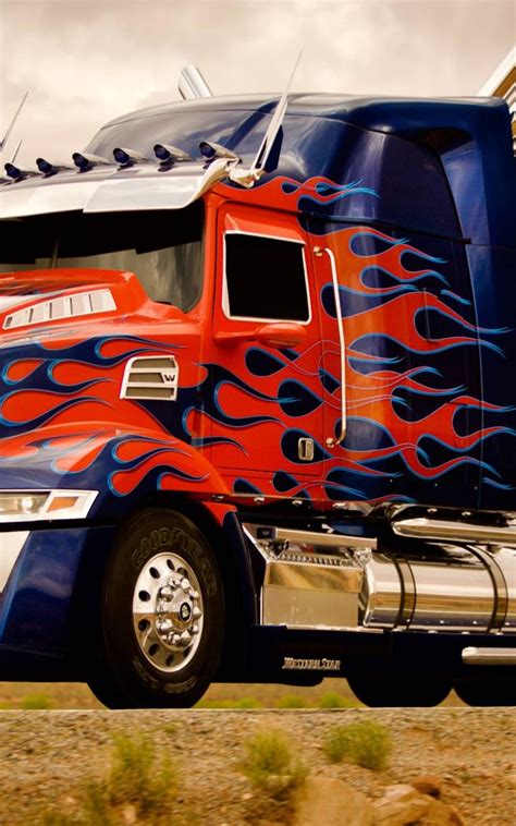 Optimus Prime Truck Wallpaper - WallpaperSafari