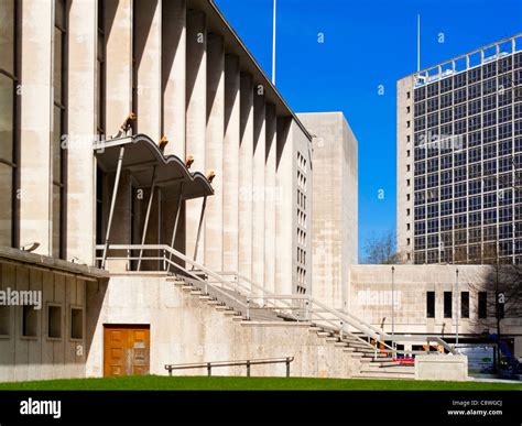 Manchester Crown Court Crown Square In Central Manchester Hi Res Stock