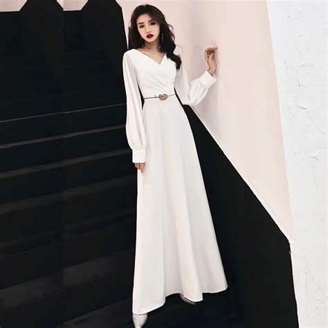 Elegant Muslim Evening Dresses 2020 A Line Long Sleeves Chiffon Islamic