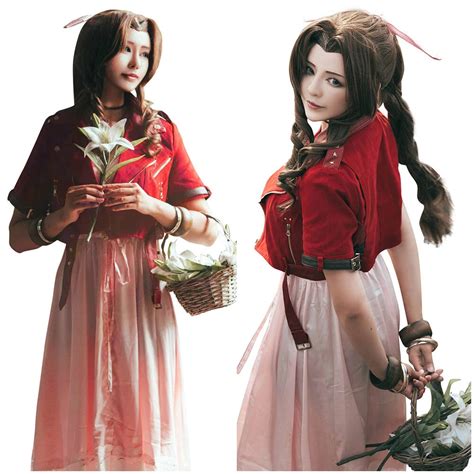 Final Fantasy Aerith Cosplay
