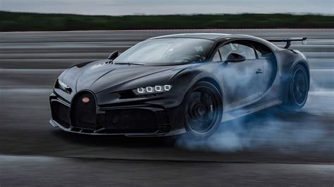 El Bugatti Chiron Pur Sport Haciendo Un Drift Espectacular