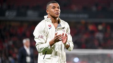 Mercato PSG le successeur de Mbappé déjà trouvé