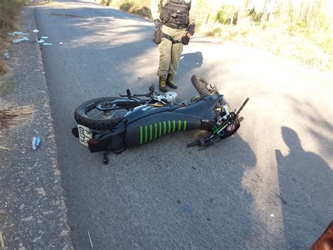 Homem Morre E Outro Fica Gravemente Ferido Em Acidente Motocicletas