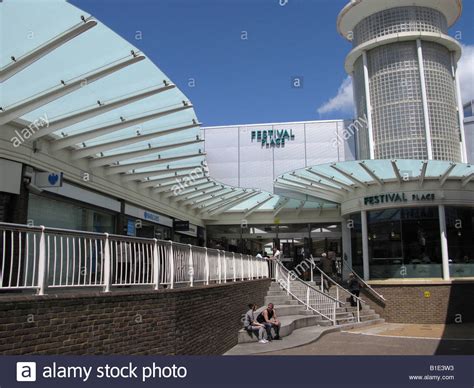 Basingstoke Shopping Centre Stock Photos & Basingstoke Shopping Centre Stock Images - Alamy