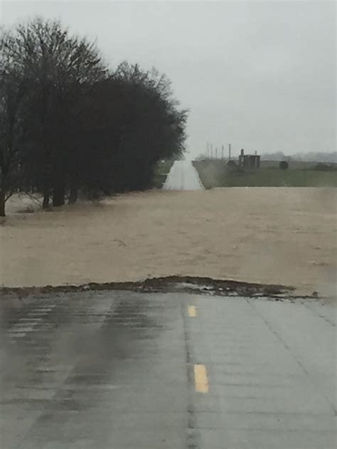 Flooding Forces Evacuations In Southern Il Brownfield Ag News