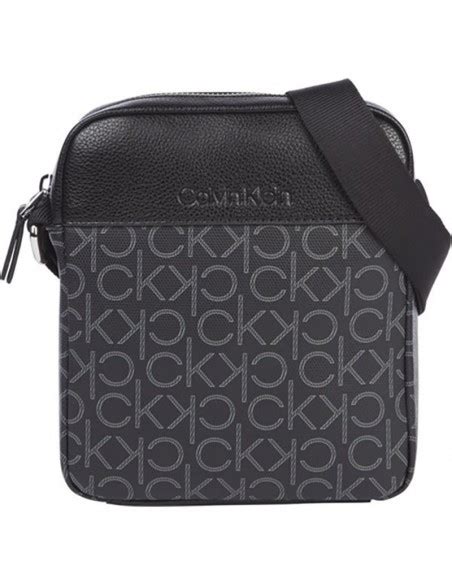 Bandolera Hombre Monogram Reporter Ck Negro De Calvin Klein