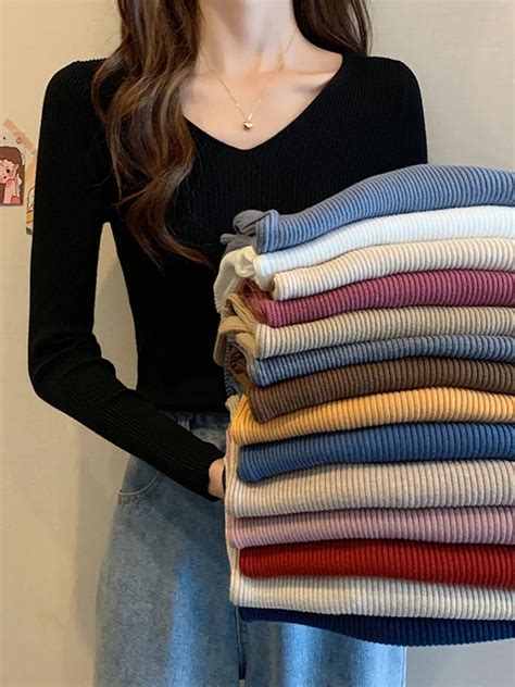 2023 New Autumn Winter Women Sweater Sold Warm Turtlenecks Casual V