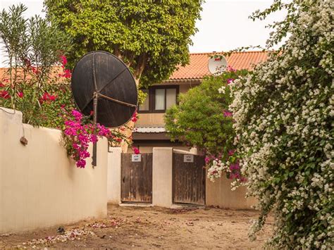 A Glimpse at Life Inside the Saudi Aramco Residential Camp, Where Saudi ...