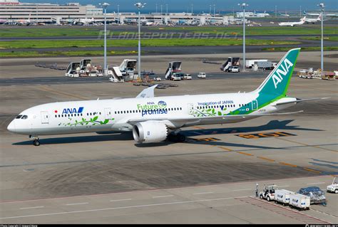 Ja A All Nippon Airways Boeing Dreamliner Photo By Howard Wang